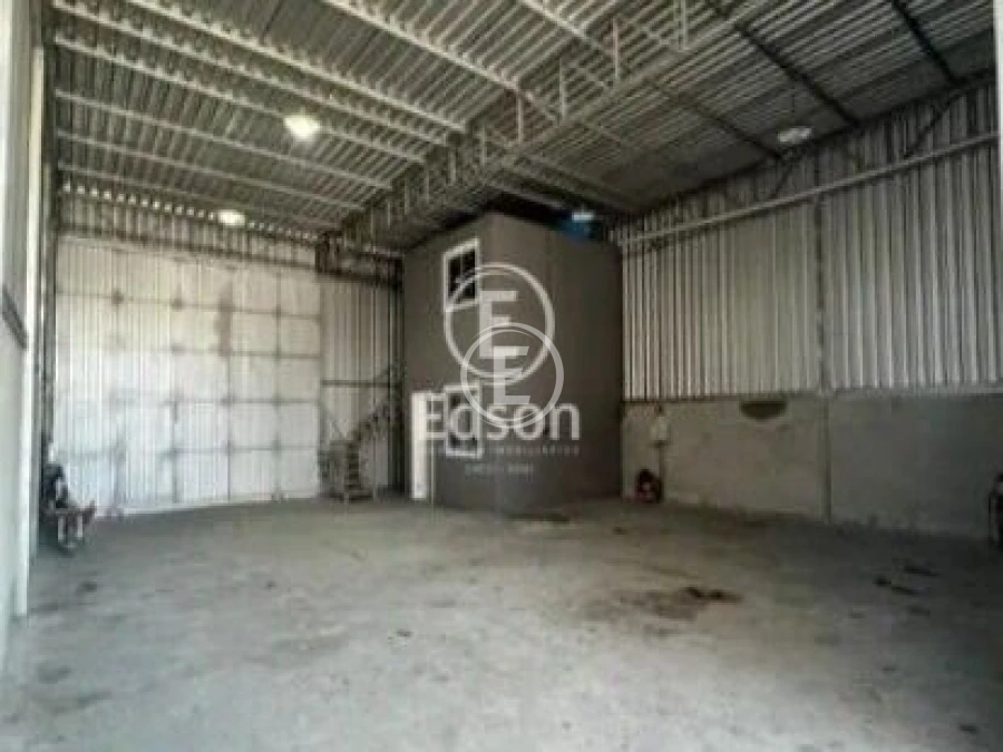 Galpão/Depósito em Aririú da Formiga, Palhoça. 0 quartos, 170m². Imagem 1 de 5