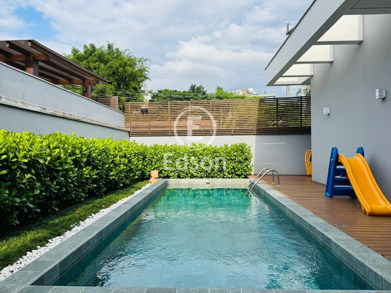 Casa em Pedra Branca, Palhoça. 3 quartos, 185m². Imagem 9 de 15