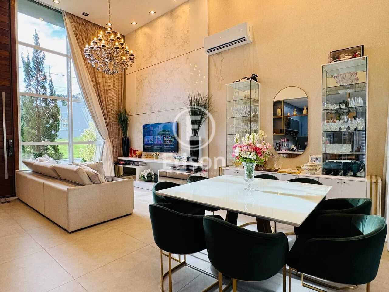 Casa em Pedra Branca, Palhoça. 3 quartos, 185m². Imagem 2 de 15