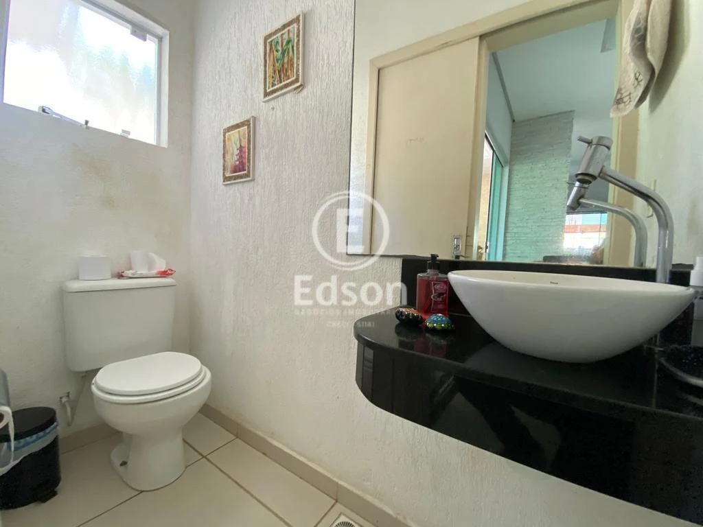 Casa em Pedra Branca, Palhoça. 3 quartos, 226m². Imagem 8 de 14