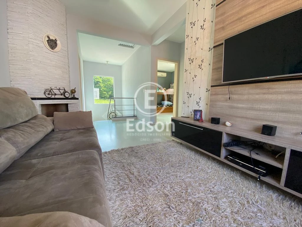 Casa em Pedra Branca, Palhoça. 3 quartos, 226m². Imagem 10 de 14