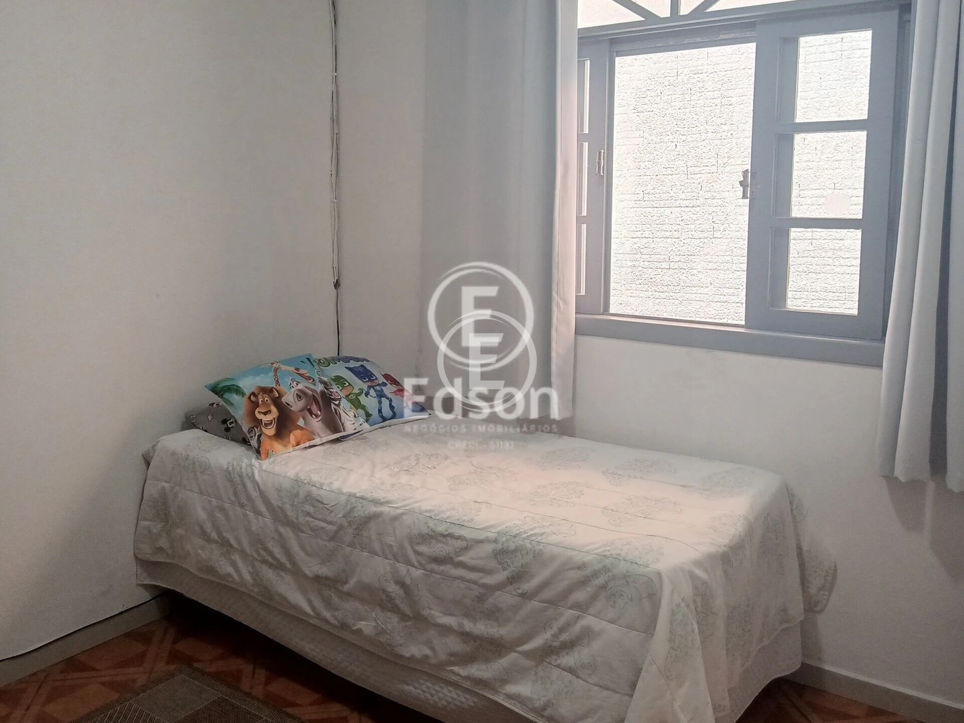 Casa em Forquilhas, São José. 5 quartos, 164m². Imagem 7 de 10