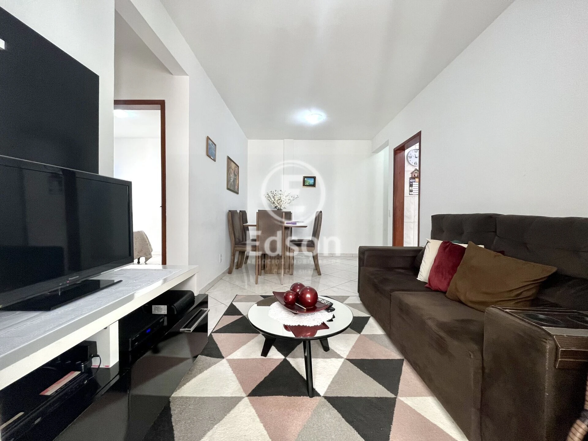 Apartamento em Areias, São José. 2 quartos, 56m². Imagem 1 de 7