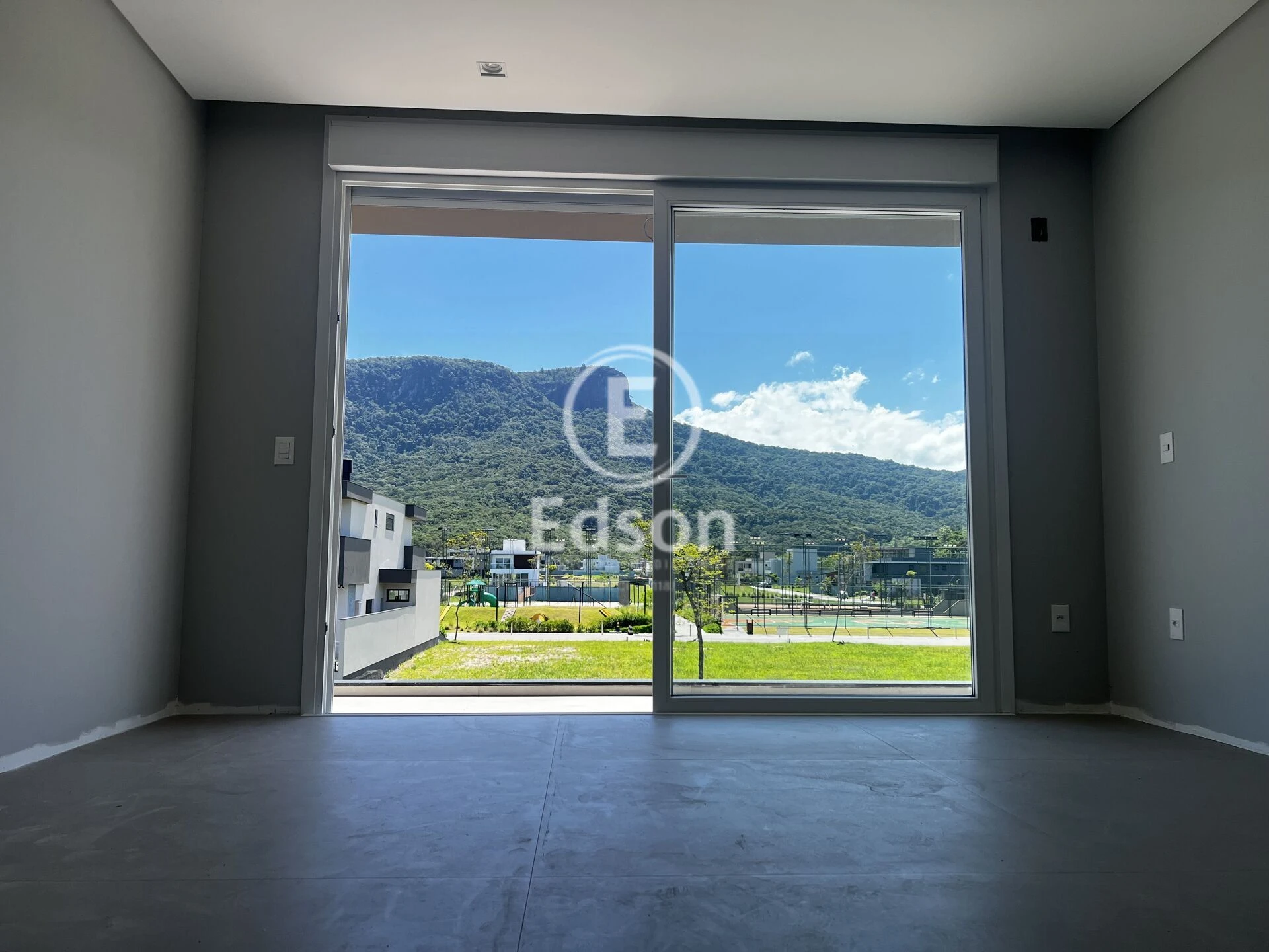 Casa em Pedra Branca, Palhoça. 3 quartos, 241m². Imagem 7 de 10
