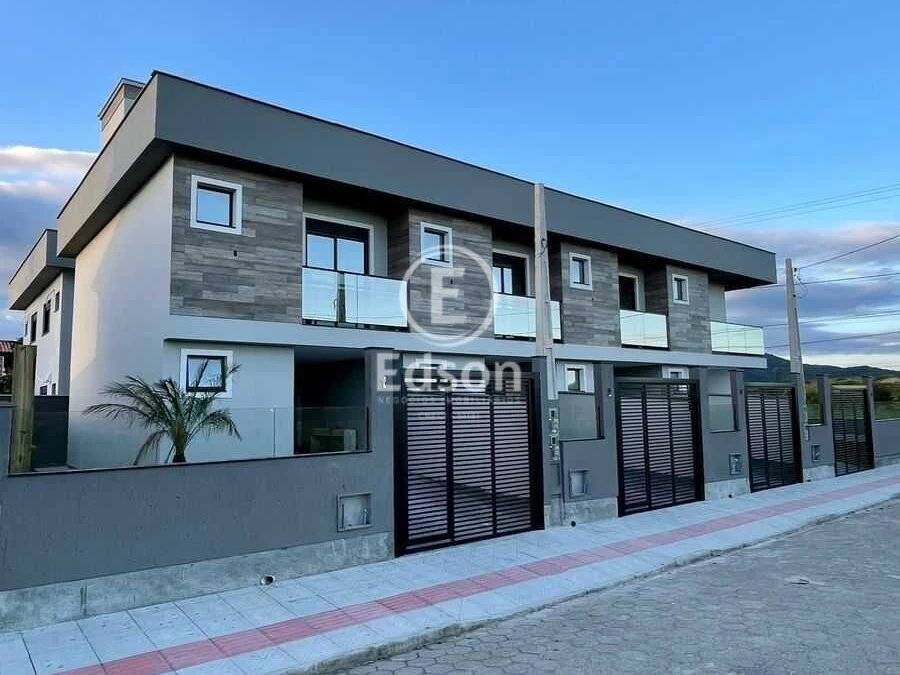 Casa em Praia do Sonho, Palhoça. 2 quartos, 82m². Imagem 1 de 9