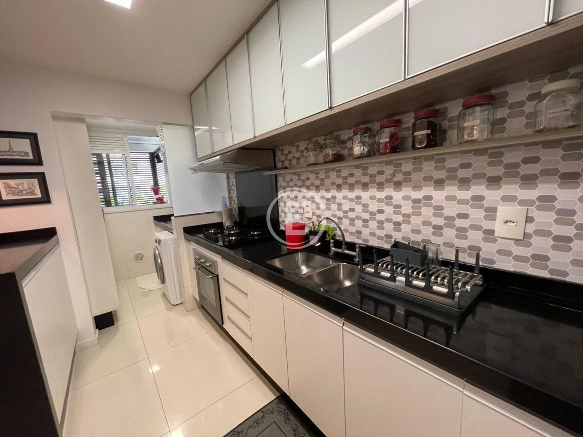 Apartamento em Pedra Branca, Palhoça. 3 quartos, 193m². Imagem 3 de 13