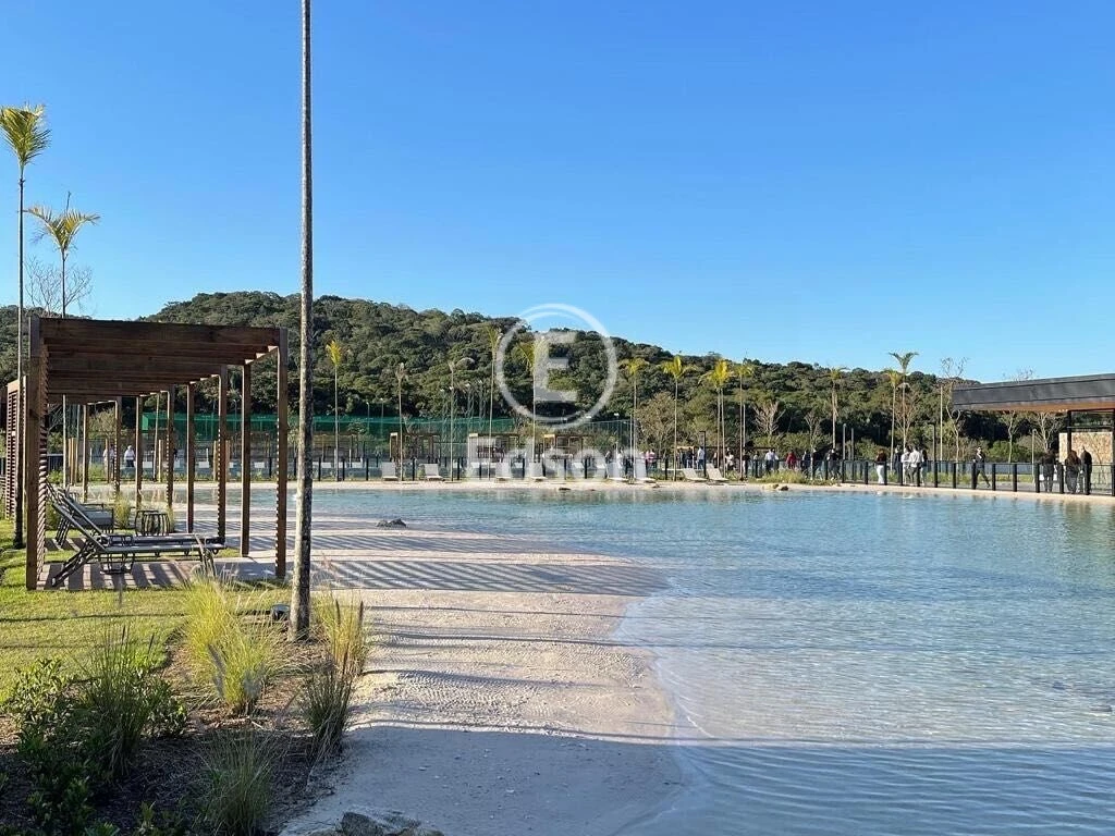 Terreno em Pedra Branca, Palhoça. 0 quartos, 300m². Imagem 4 de 9