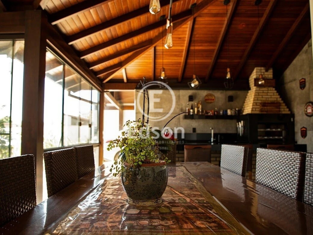 Casa em Pinheira, Palhoça. 3 quartos, 182m². Imagem 8 de 14