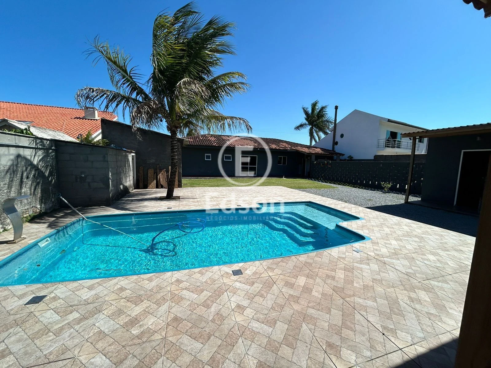 Casa em Centro, Palhoça. 3 quartos, 180m². Imagem 1 de 15