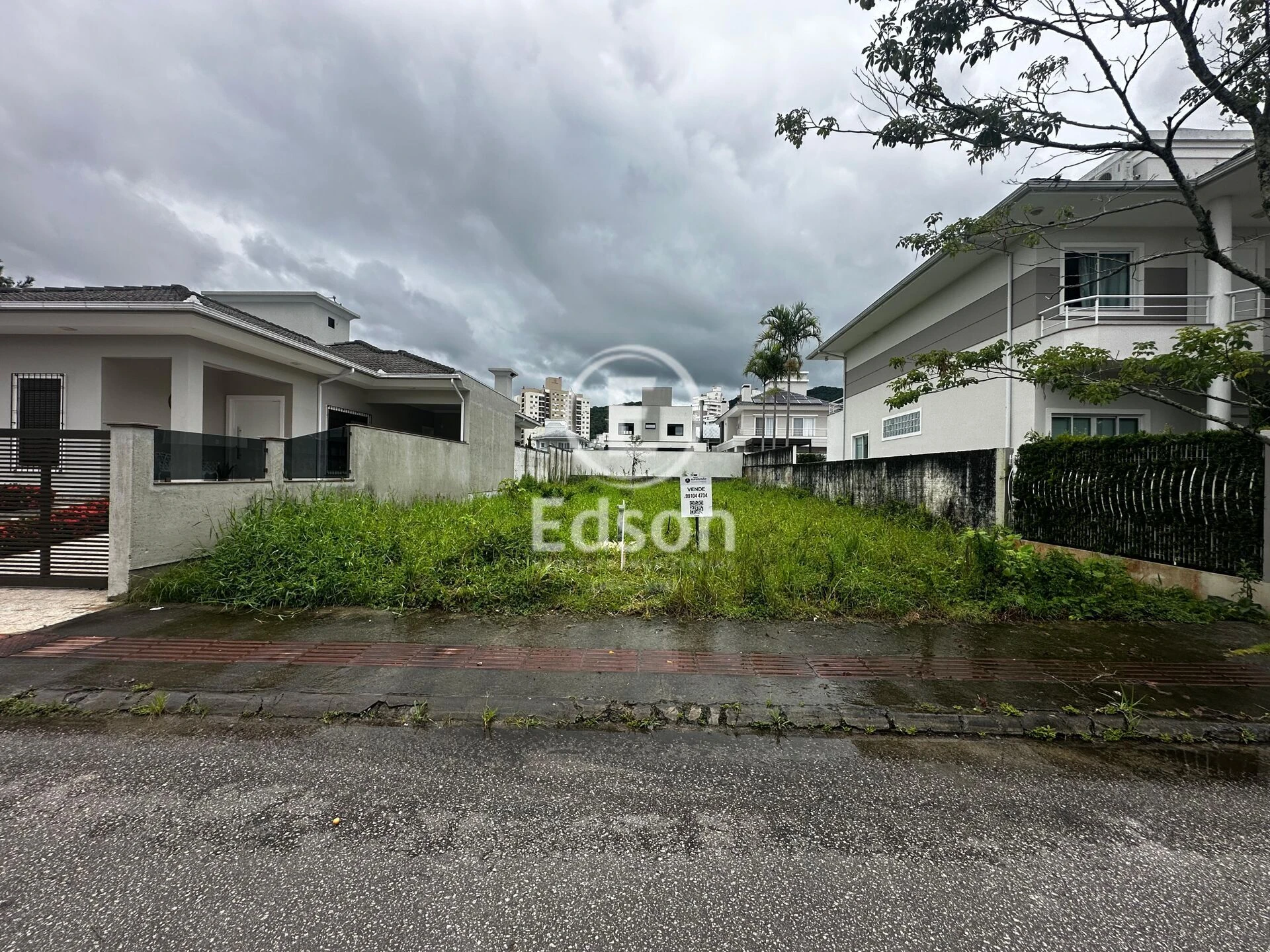 Terreno em Pedra Branca, Palhoça. 0 quartos, 360m². Imagem 1 de 3