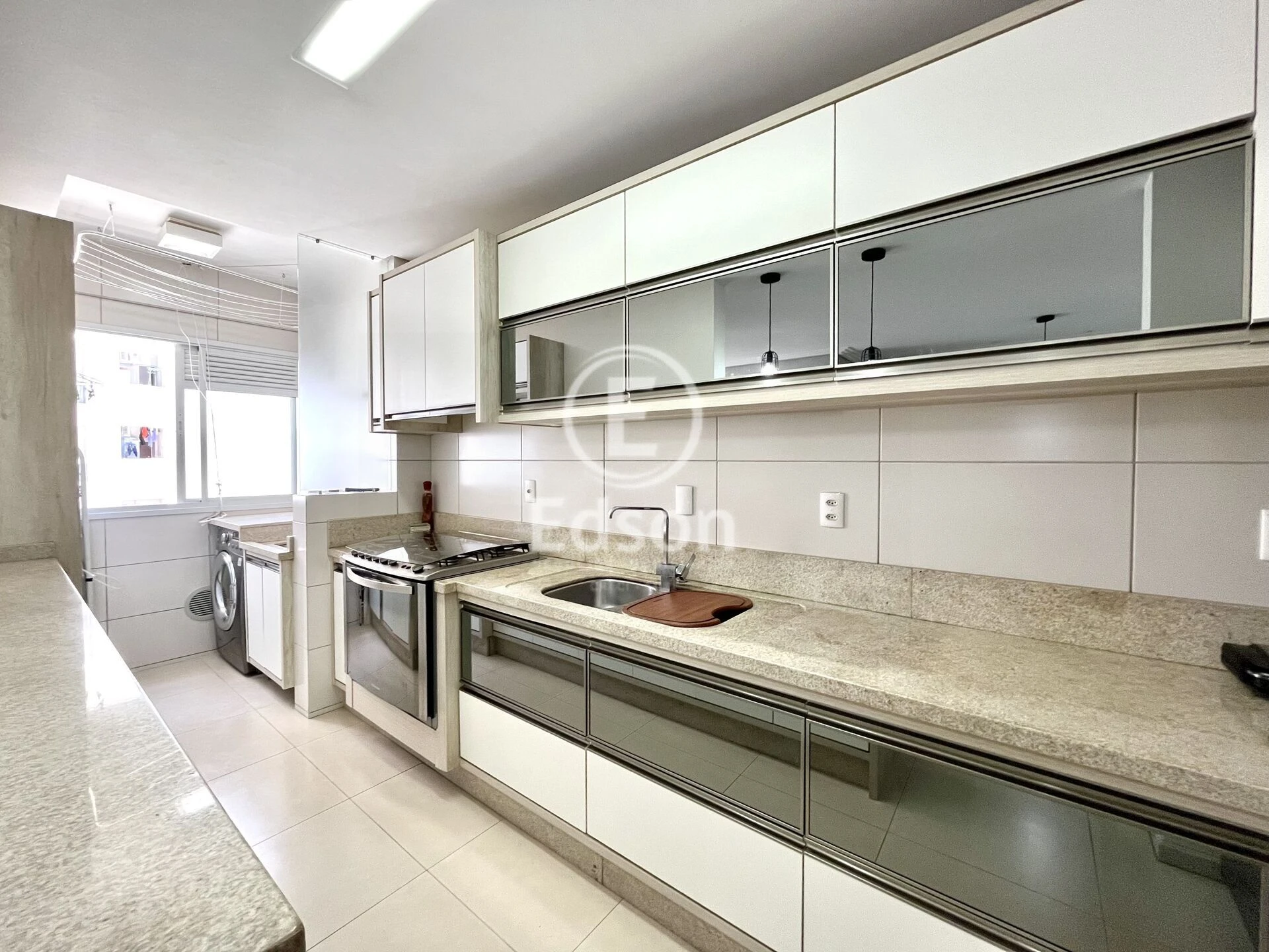 Apartamento em Kobrasol, São José. 2 quartos, 74m². Imagem 5 de 15