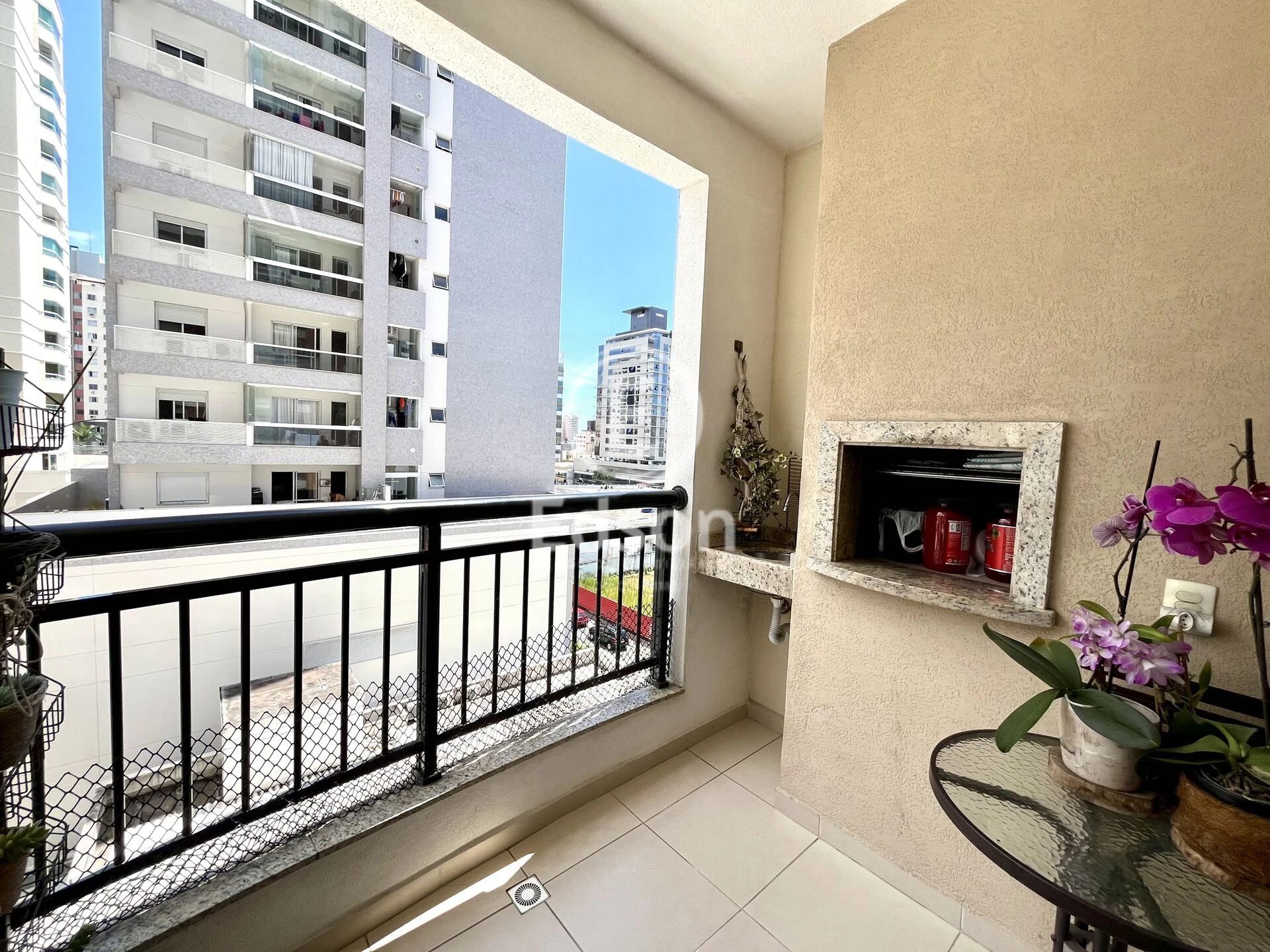 Apartamento em Kobrasol, São José. 2 quartos, 74m². Imagem 9 de 15