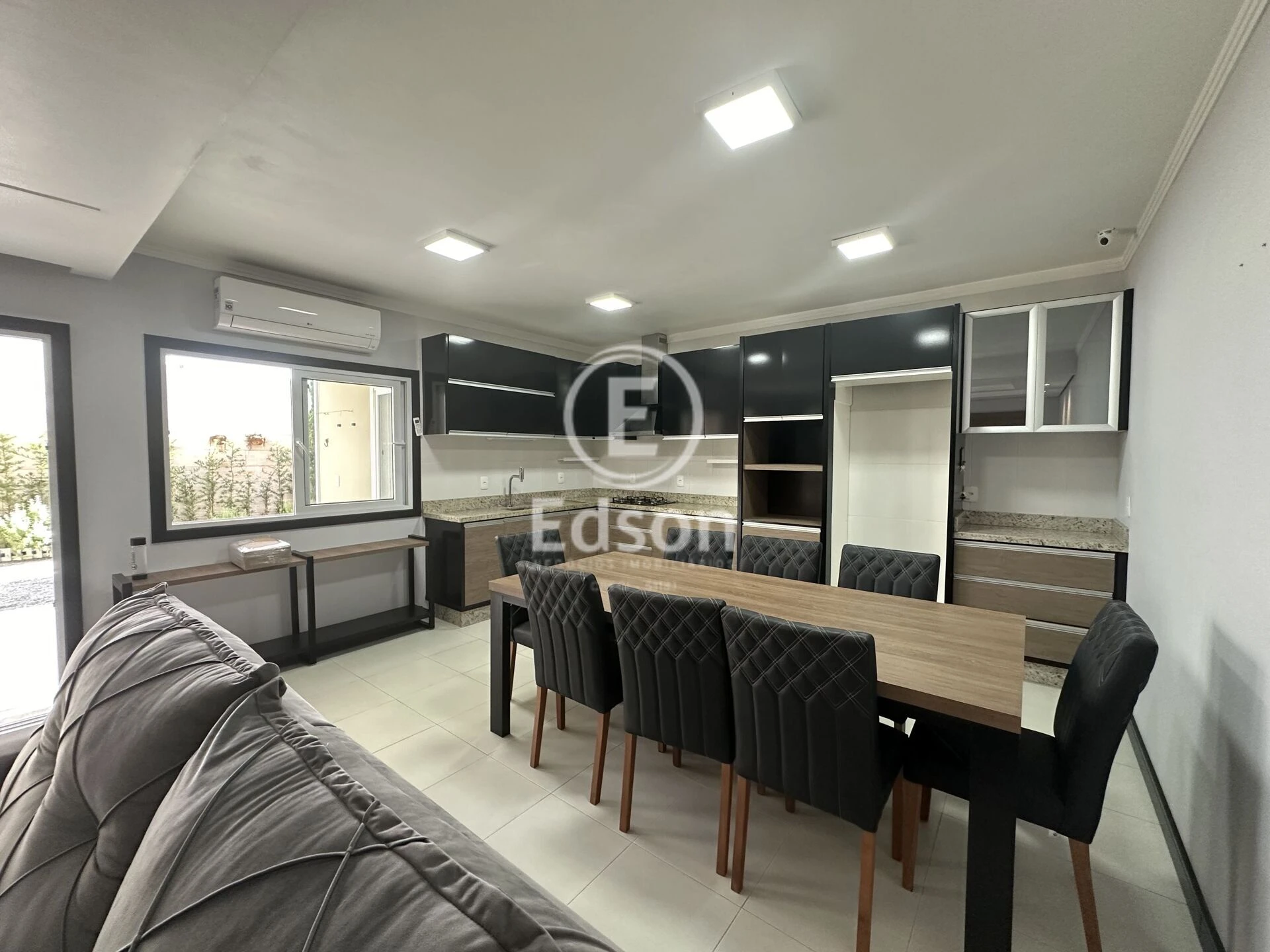 Casa em Ponte do Imaruim, Palhoça. 3 quartos, 222m². Imagem 1 de 13