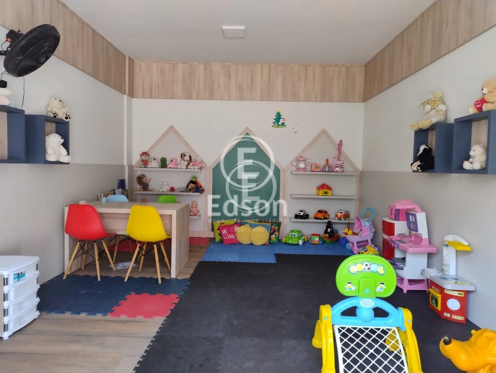 Apartamento em Sertão do Maruim, São José. 2 quartos, 47m². Imagem 8 de 13