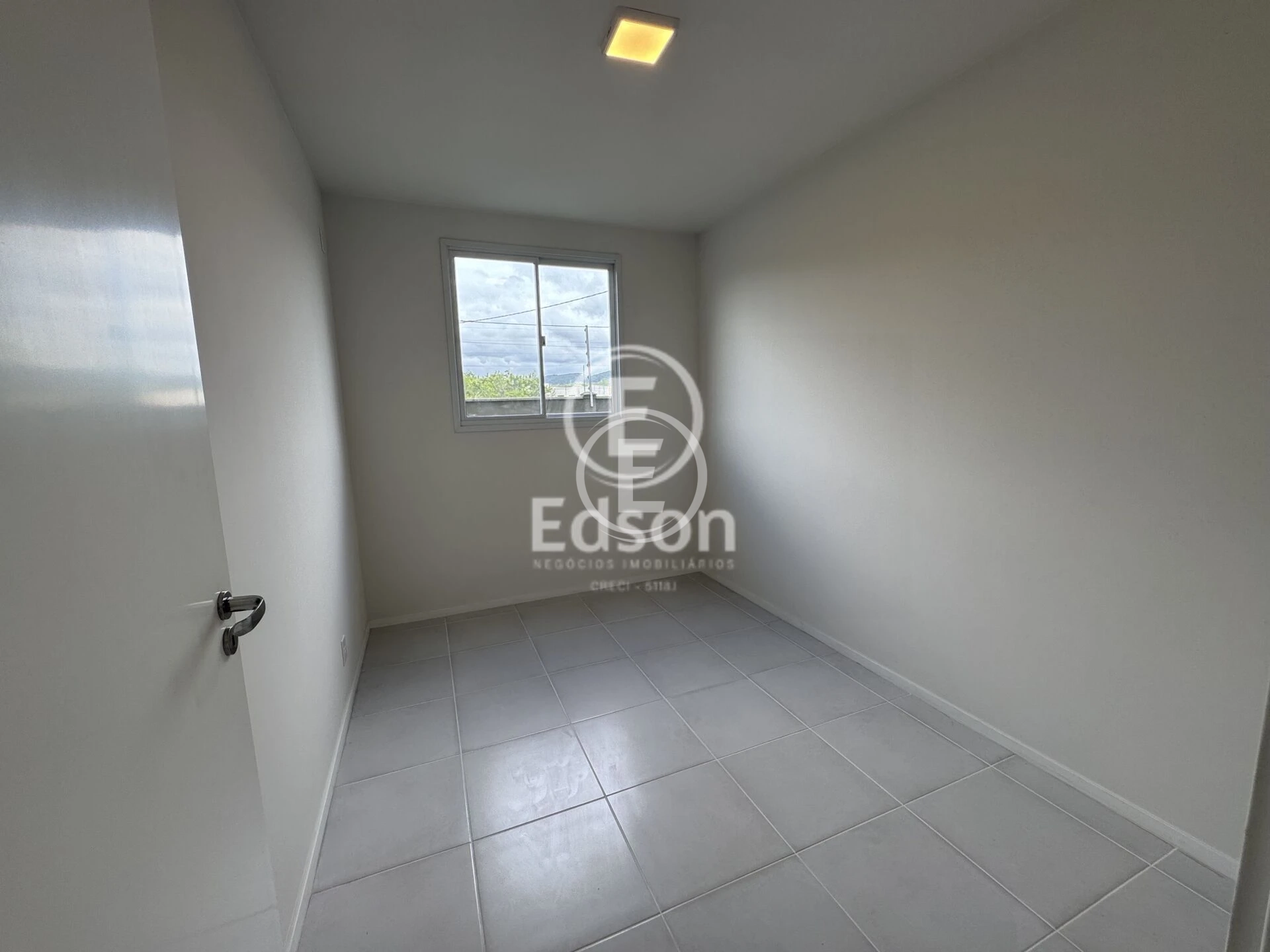 Apartamento em Sertão do Maruim, São José. 2 quartos, 47m². Imagem 5 de 13