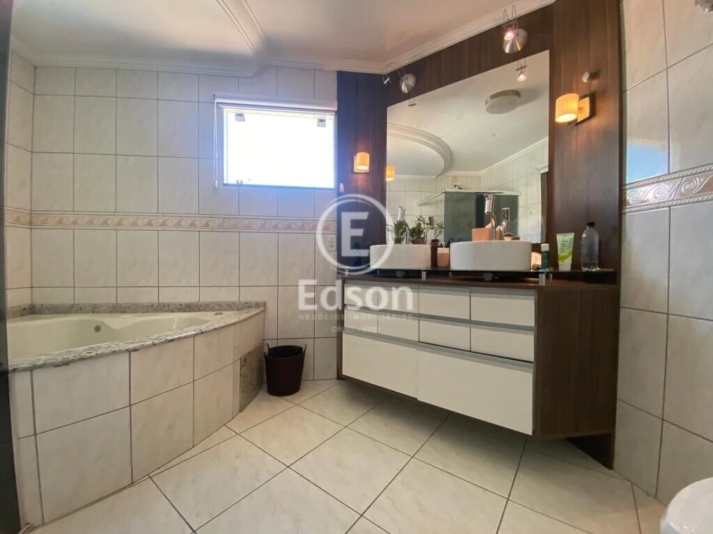 Casa em Pagani, Palhoça. 3 quartos, 300m². Imagem 10 de 12