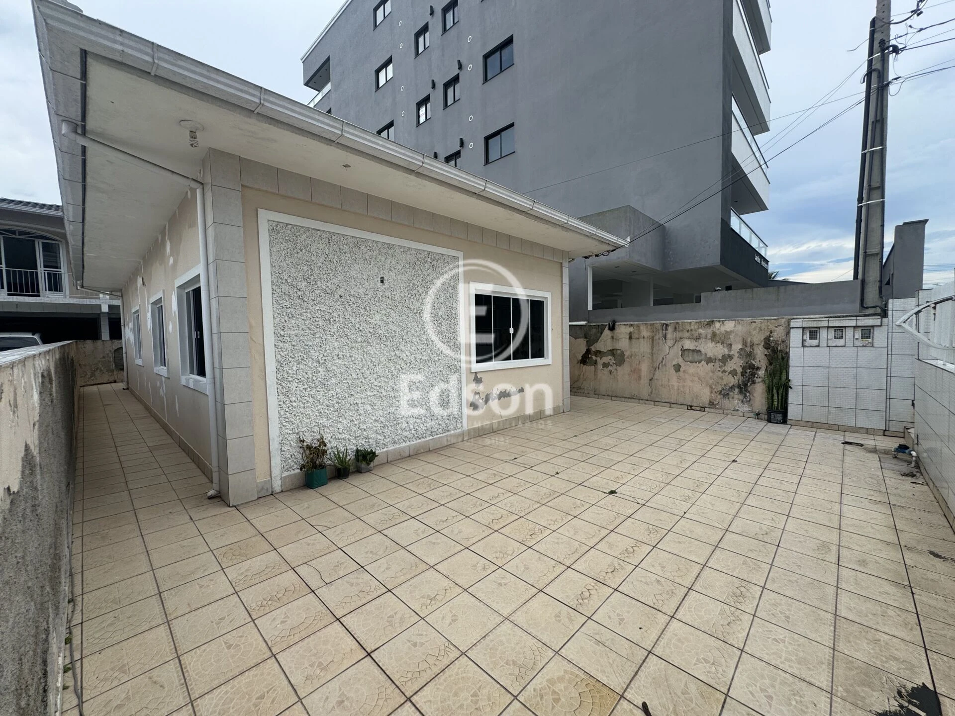 Casa em Jardim Eldorado, Palhoça. 3 quartos, 150m². Imagem 2 de 12