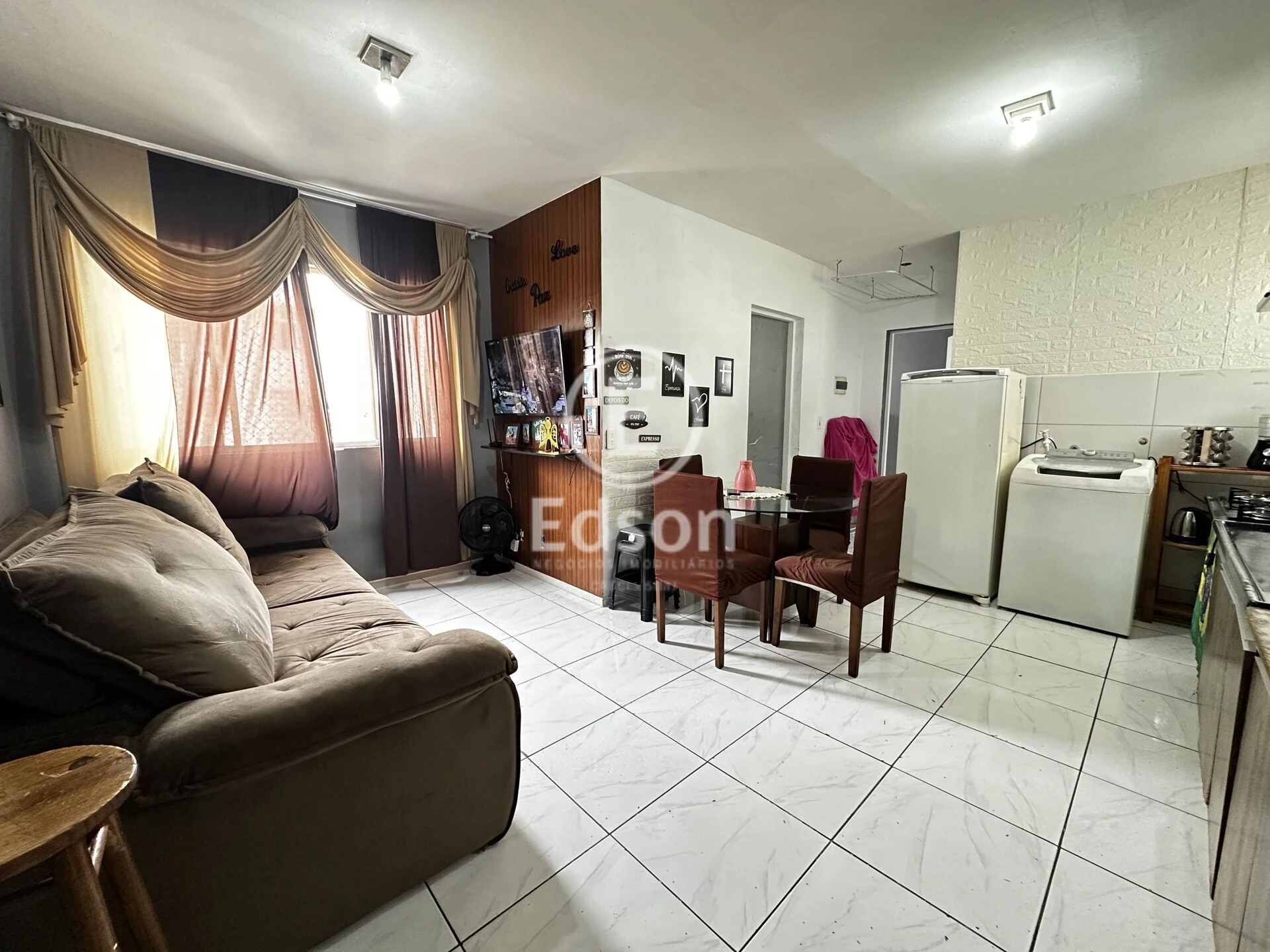 Apartamento em Guarda do Cubatão, Palhoça. 2 quartos, 48m². Imagem 1 de 8