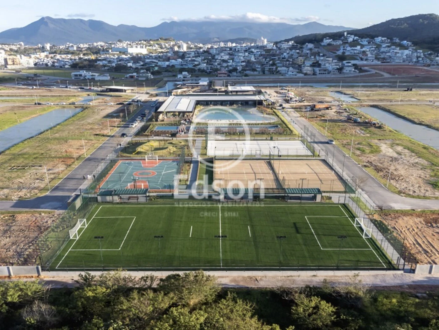 Terreno em Pedra Branca, Palhoça. 0 quartos, 320m². Imagem 8 de 11
