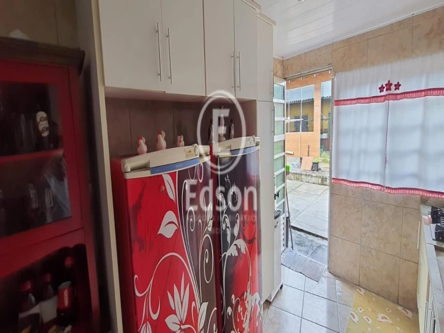 Casa em Forquilhinha, São José. 3 quartos, 190m². Imagem 10 de 24