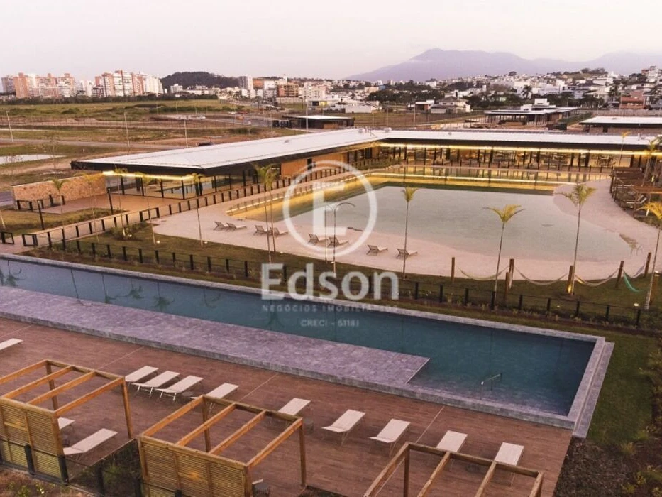 Terreno em Pedra Branca, Palhoça. 0 quartos, 300m². Imagem 3 de 10