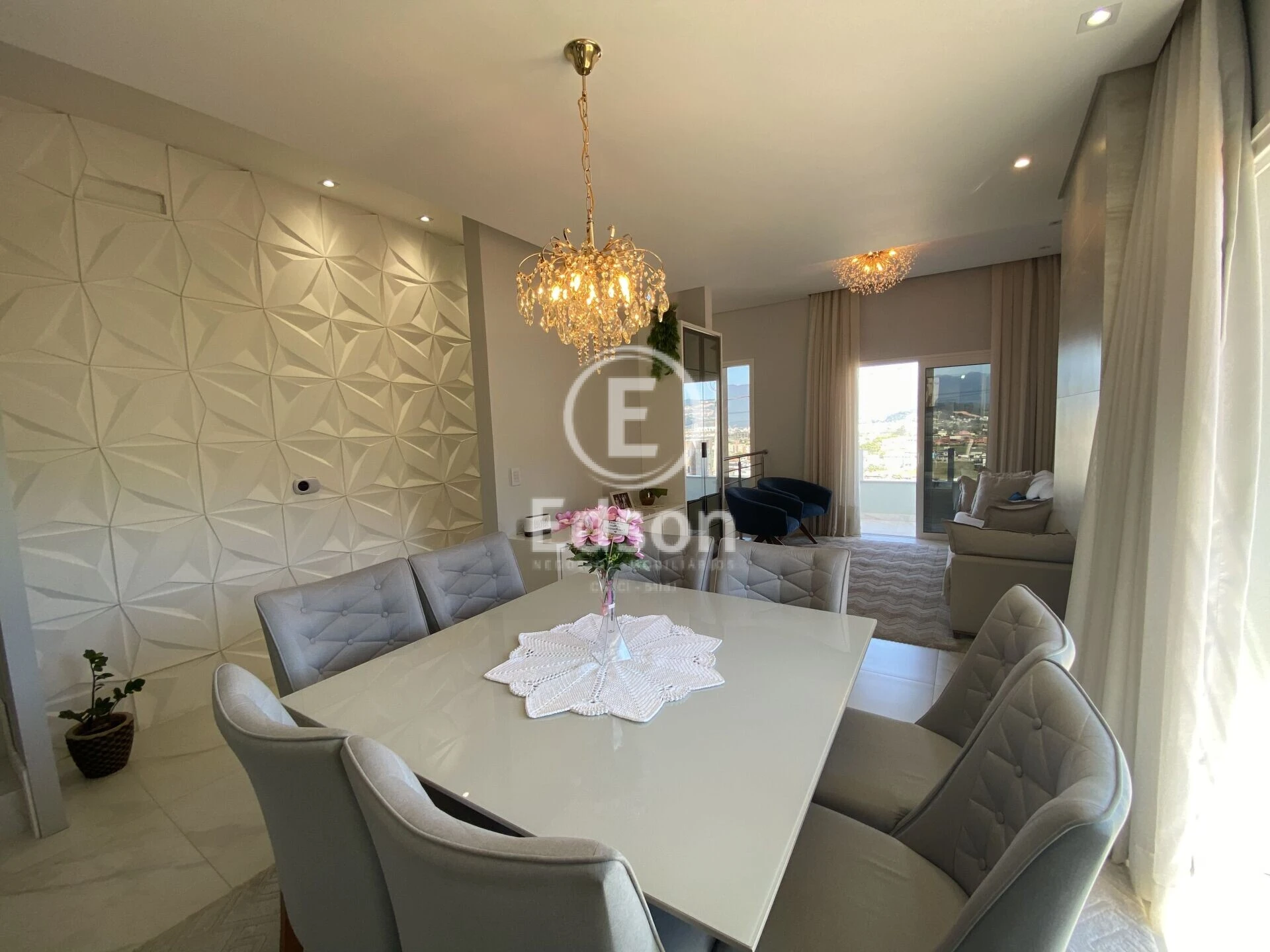 Casa em São Sebastião, Palhoça. 3 quartos, 262m². Imagem 4 de 17