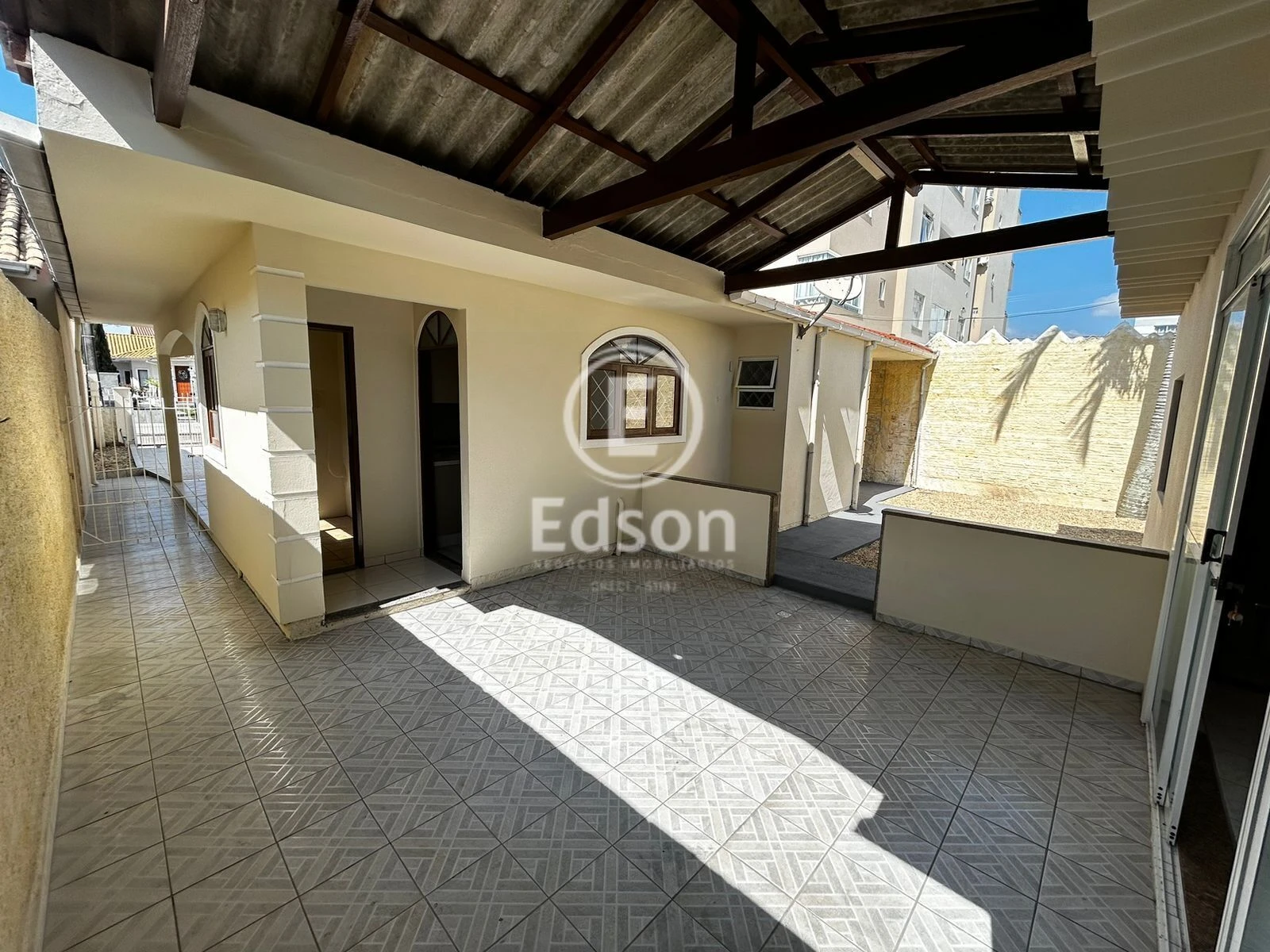 Casa em Centro, Palhoça. 2 quartos, 156m². Imagem 2 de 14