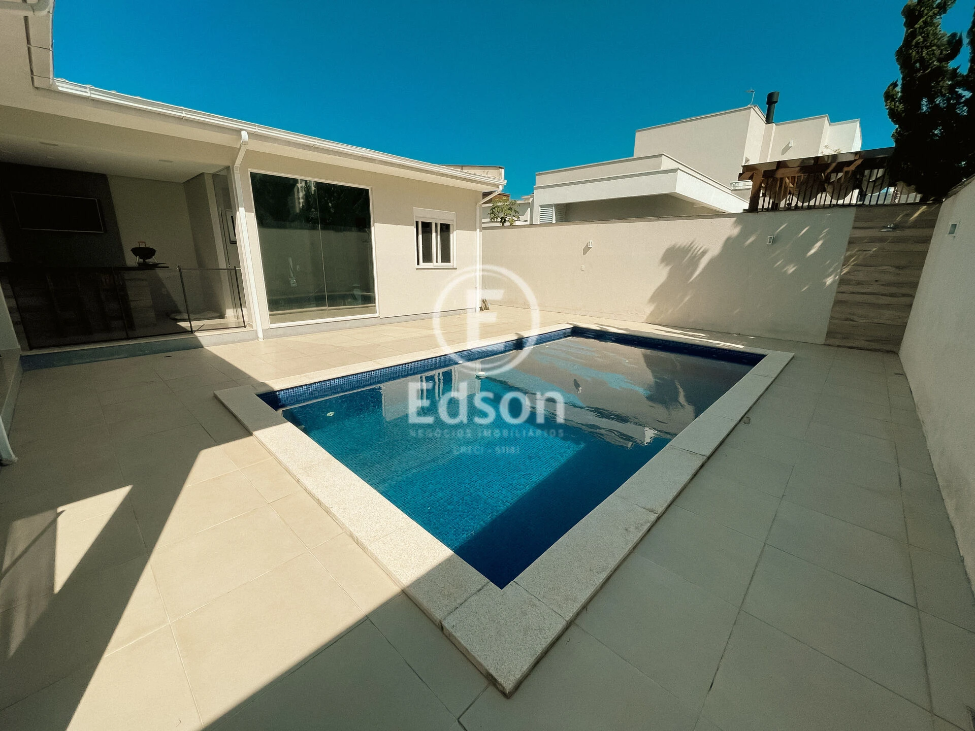 Casa em Pedra Branca, Palhoça. 4 quartos, 352m². Imagem 7 de 9