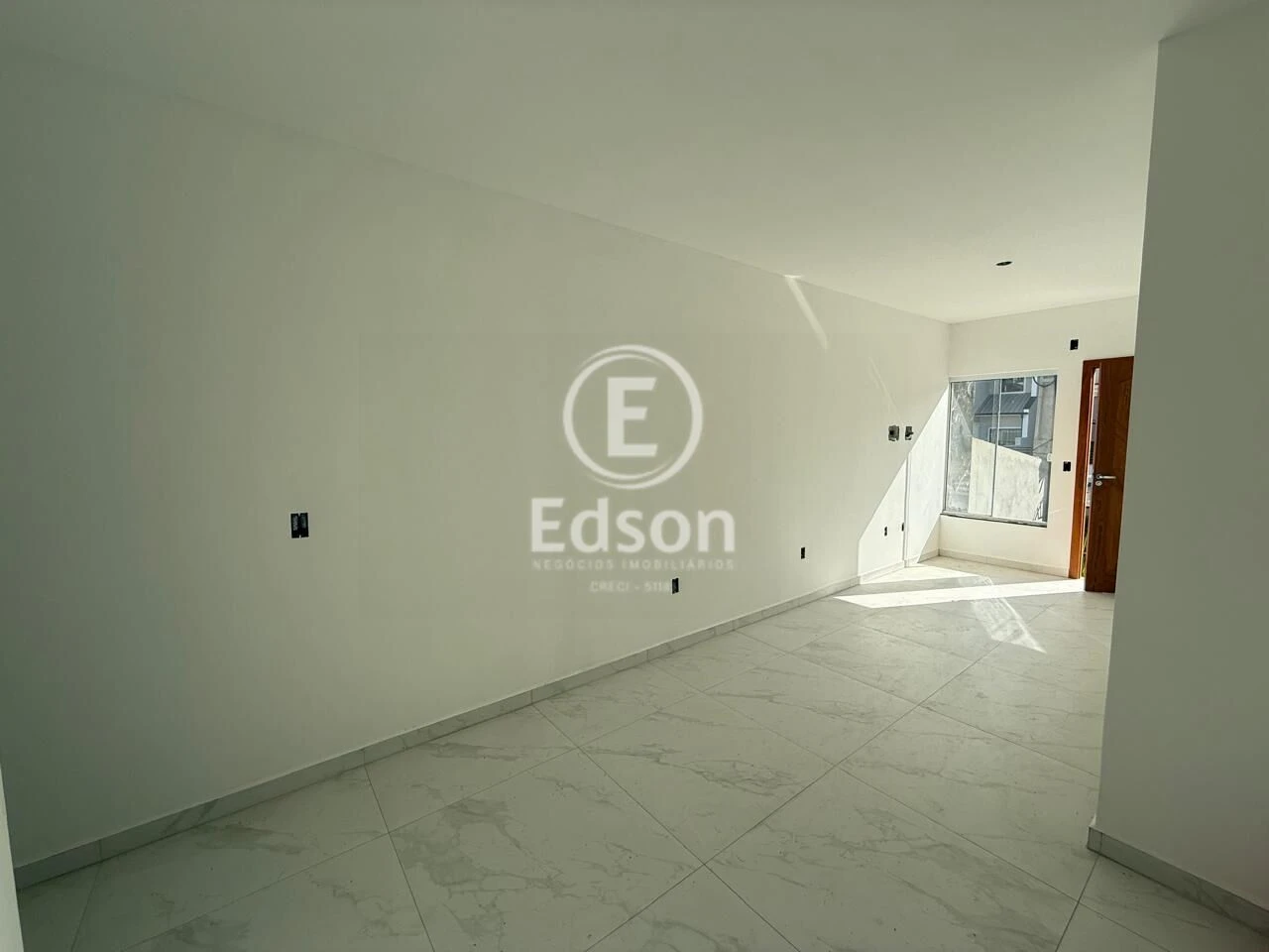 Casa Geminada em Potecas, São José. 2 quartos, 62m². Imagem 3 de 10