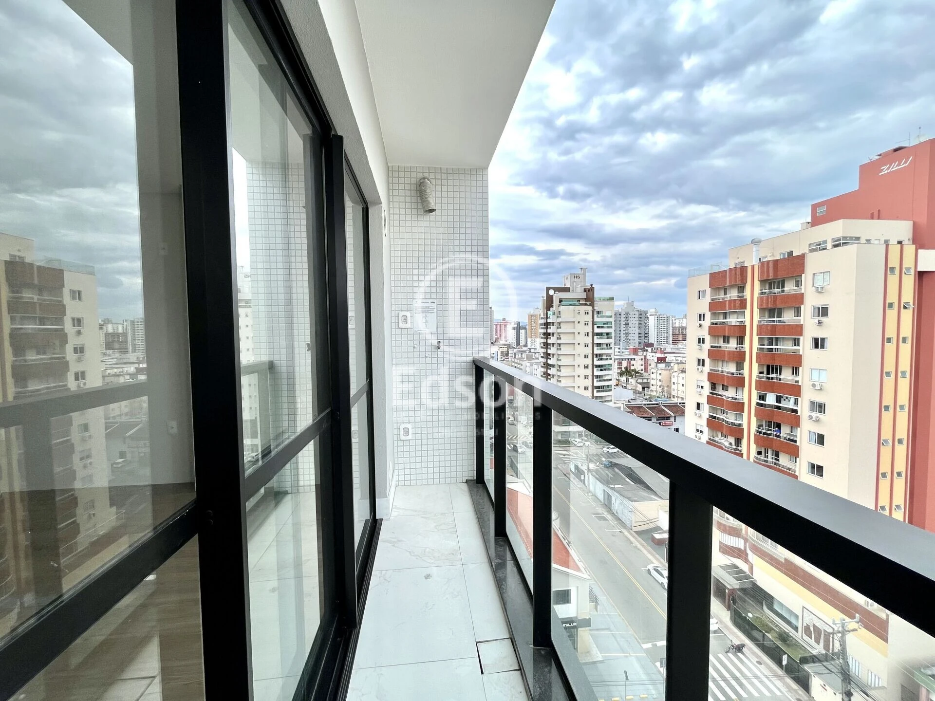 Apartamento em Kobrasol, São José. 2 quartos, 72m². Imagem 10 de 15