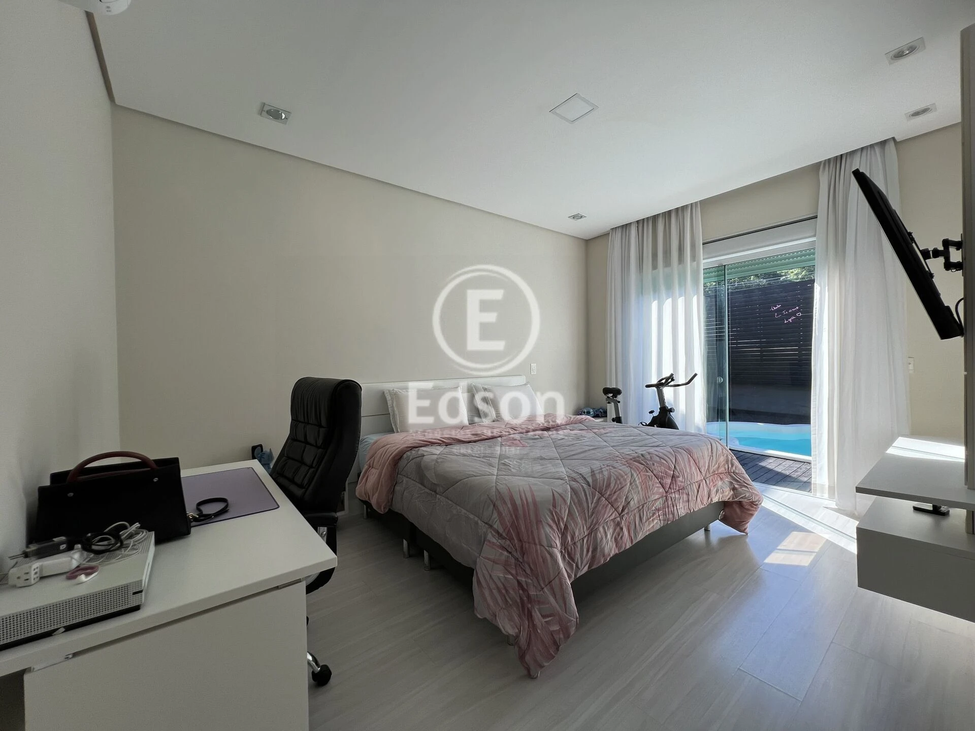 Casa em Pedra Branca, Palhoça. 3 quartos, 215m². Imagem 10 de 15