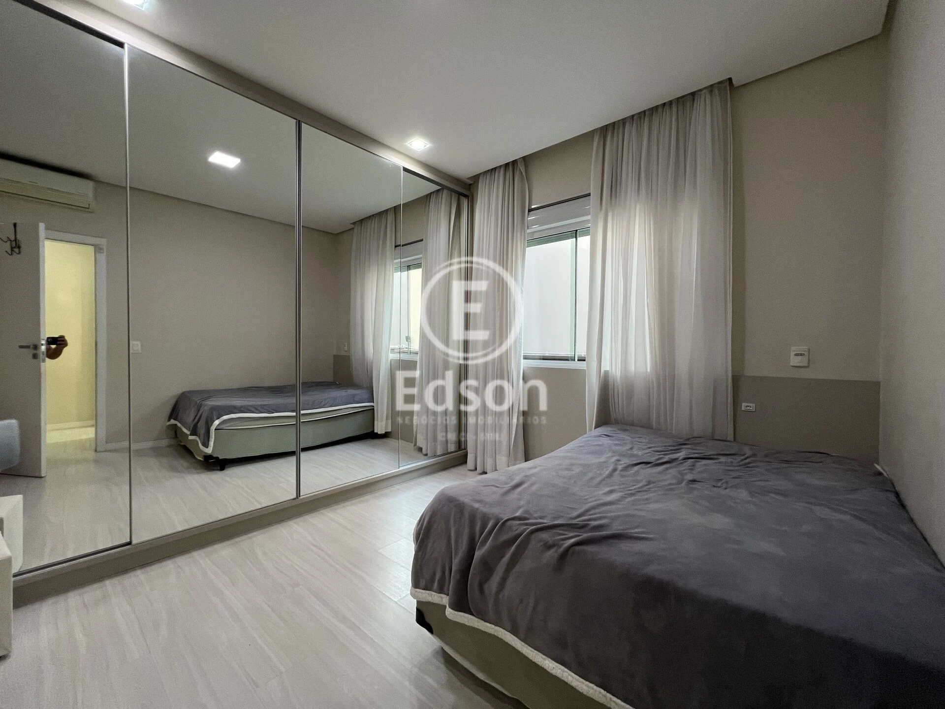 Casa em Pedra Branca, Palhoça. 3 quartos, 215m². Imagem 8 de 15