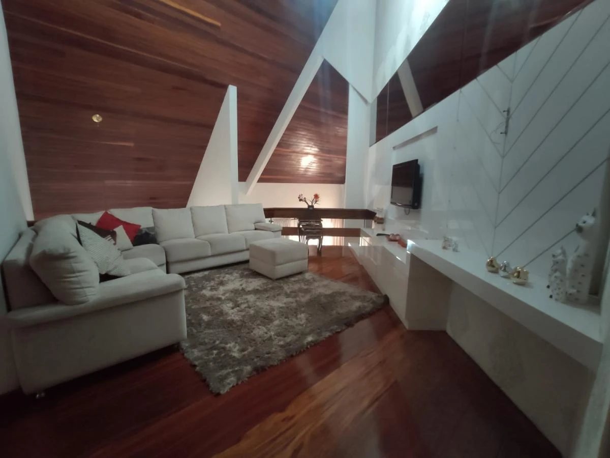 Casa em Centro, Palhoça. 5 quartos, 444m². Imagem 3 de 11