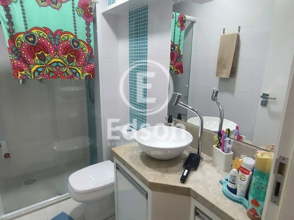 Apartamento em Praia Comprida, São José. 2 quartos, 79m². Imagem 2 de 13