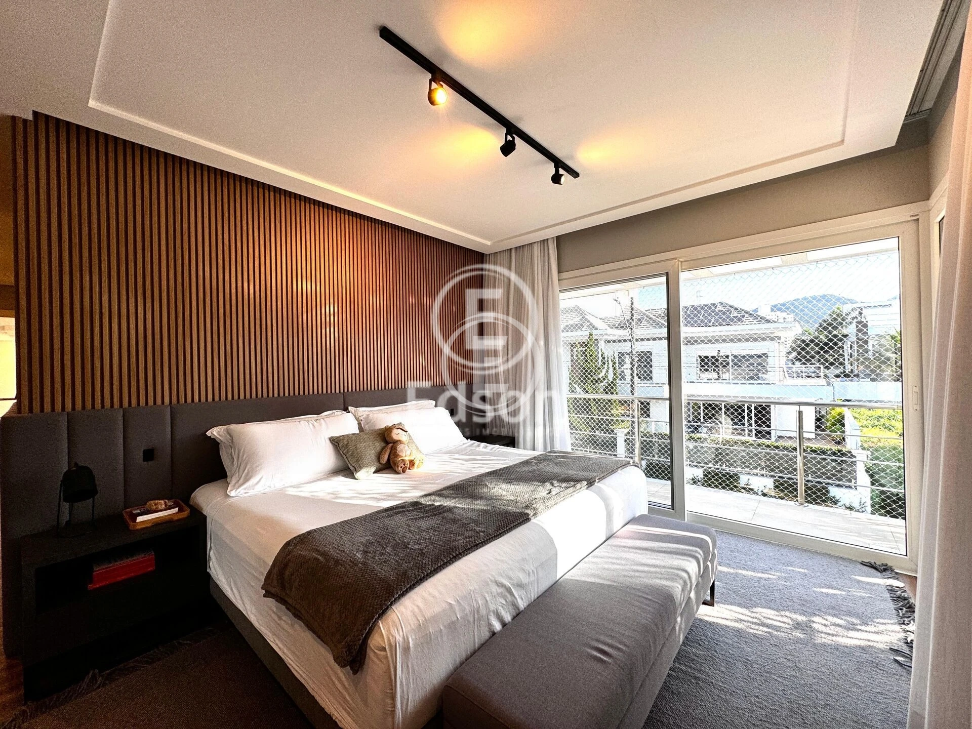 Casa em Pedra Branca, Palhoça. 3 quartos, 510m². Imagem 11 de 15