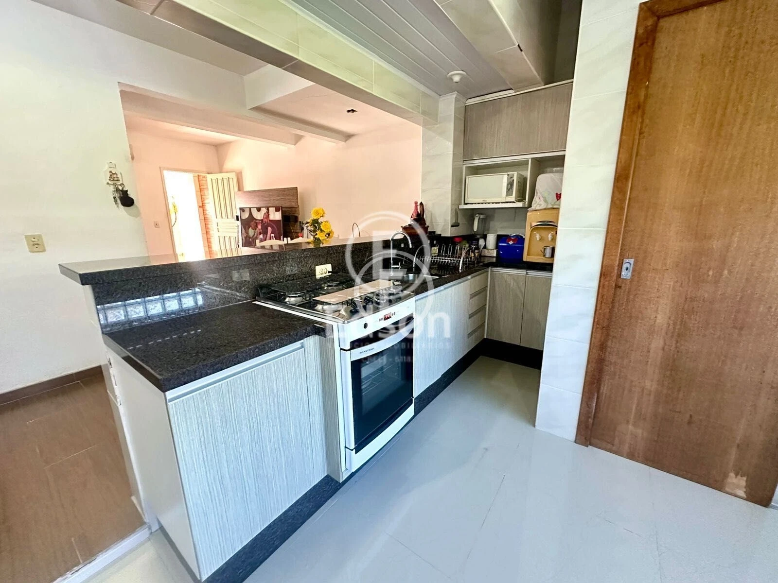 Sobrado Geminado em Forquilhas, São José. 2 quartos, 75m². Imagem 5 de 12