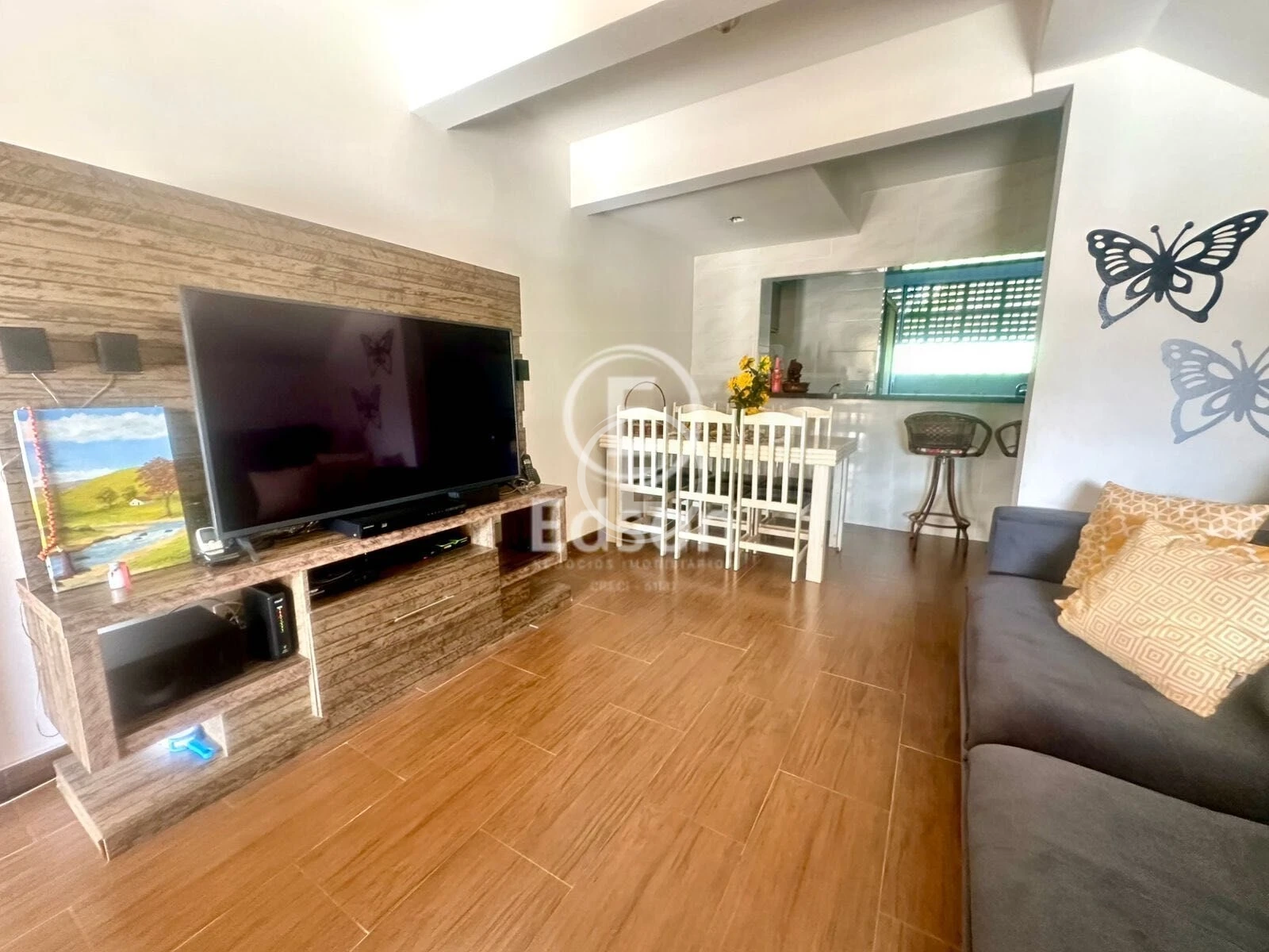 Sobrado Geminado em Forquilhas, São José. 2 quartos, 75m². Imagem 3 de 12