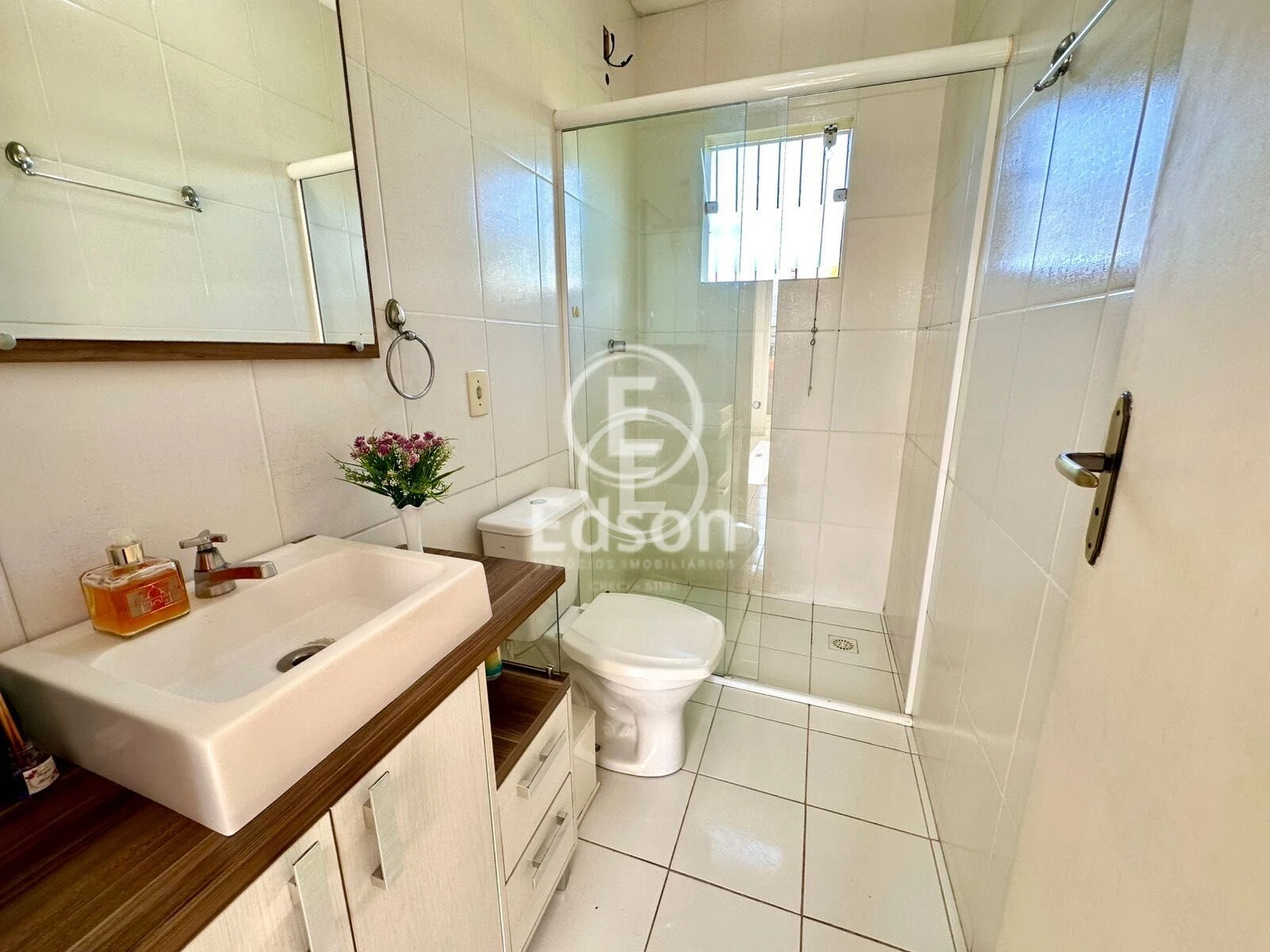 Sobrado Geminado em Forquilhas, São José. 2 quartos, 75m². Imagem 10 de 12