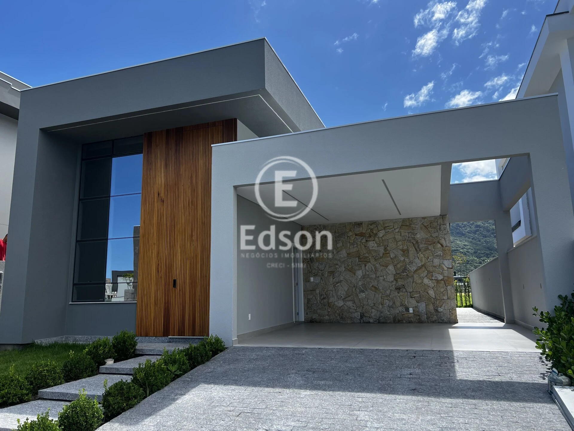 Casa em Pedra Branca, Palhoça. 3 quartos, 160m². Imagem 2 de 14