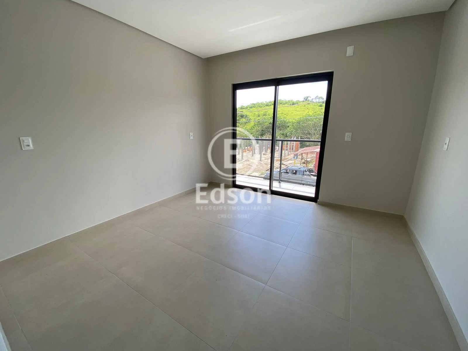 Casa em Forquilhas, São José. 2 quartos, 99m². Imagem 3 de 12