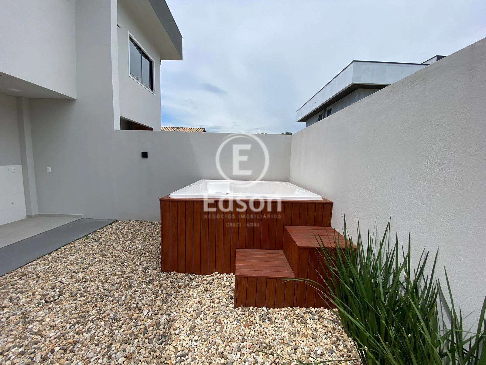 Casa em Forquilhas, São José. 2 quartos, 99m². Imagem 10 de 12