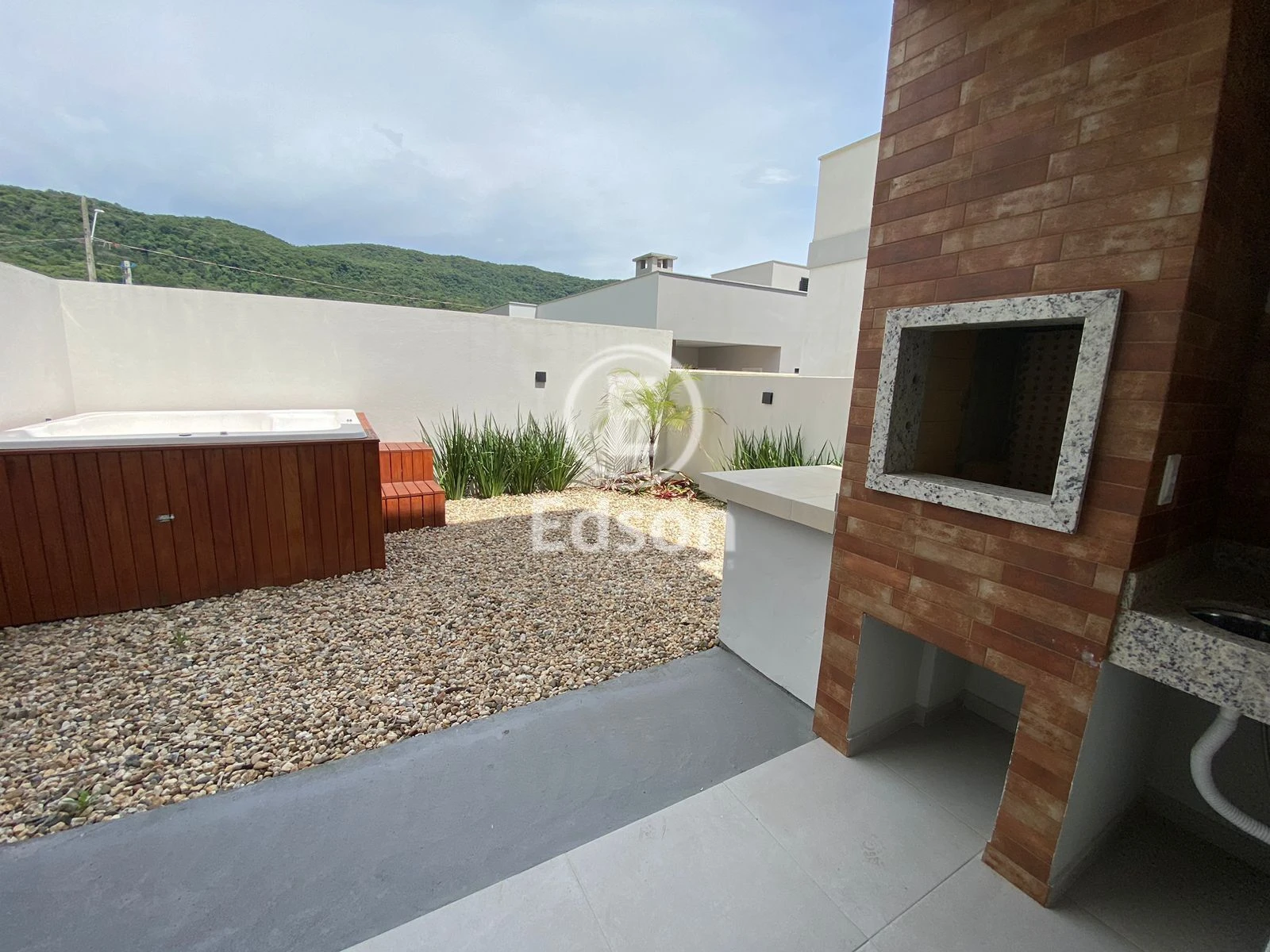 Casa em Forquilhas, São José. 2 quartos, 99m². Imagem 8 de 12