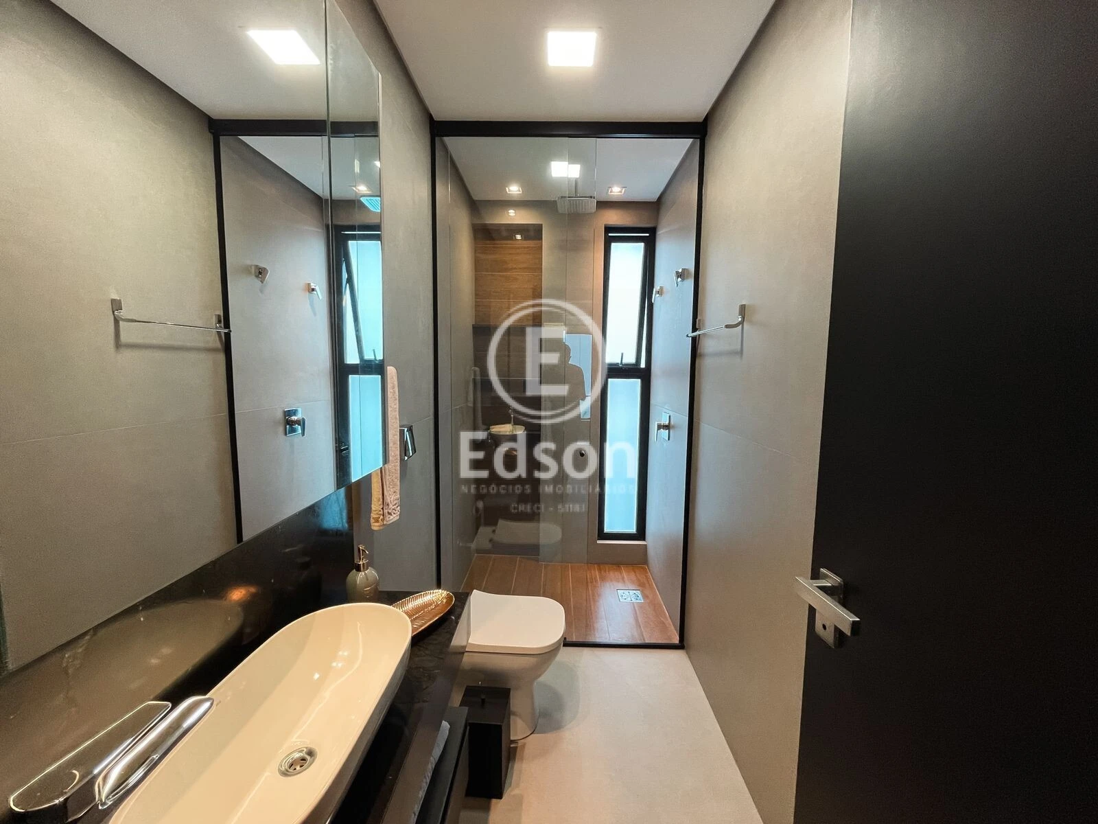 Casa em Pedra Branca, Palhoça. 4 quartos, 386m². Imagem 8 de 13