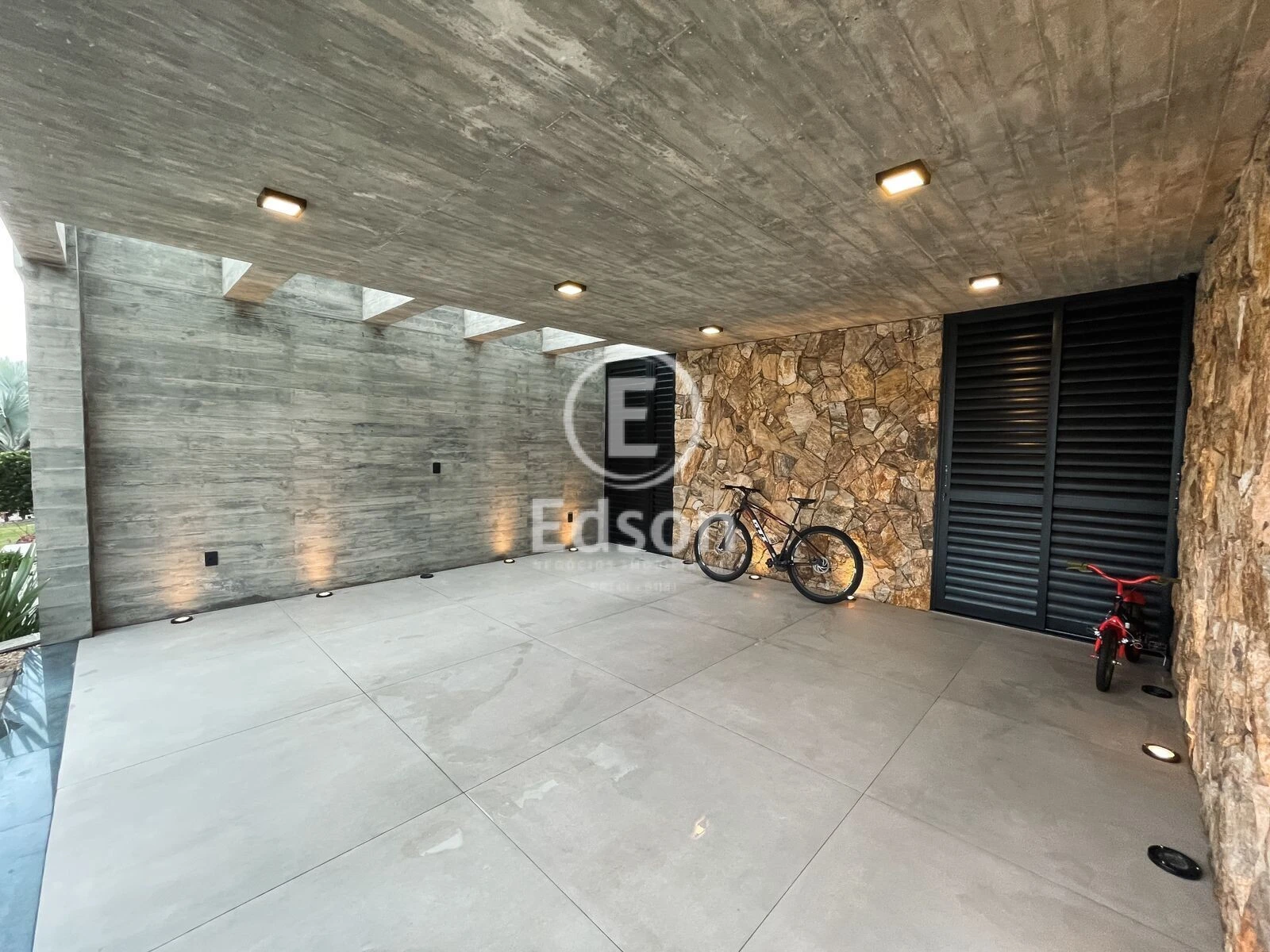 Casa em Pedra Branca, Palhoça. 4 quartos, 386m². Imagem 11 de 13