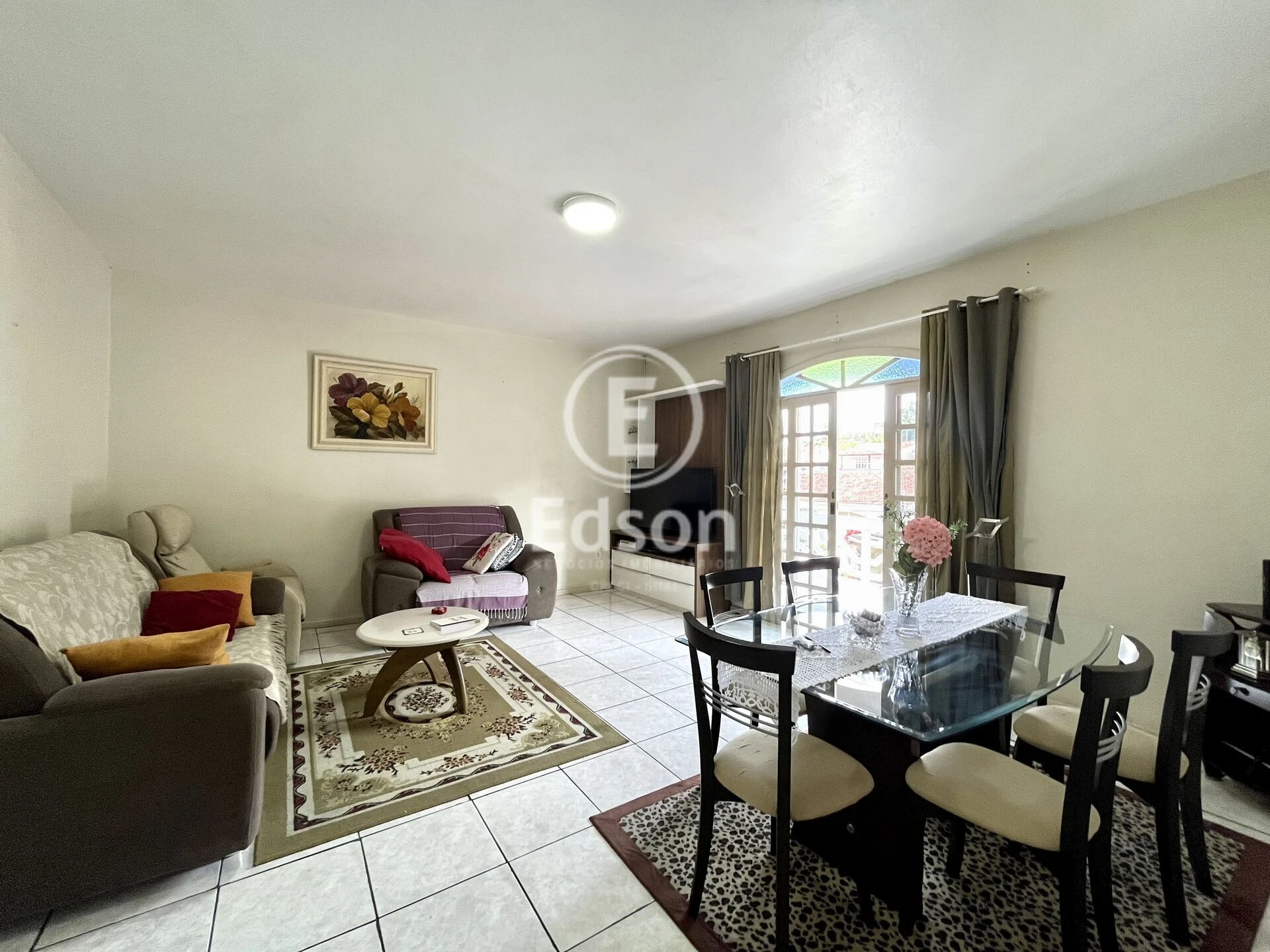 Casa em Fazenda Santo Antônio, São José. 5 quartos, 280m². Imagem 12 de 15