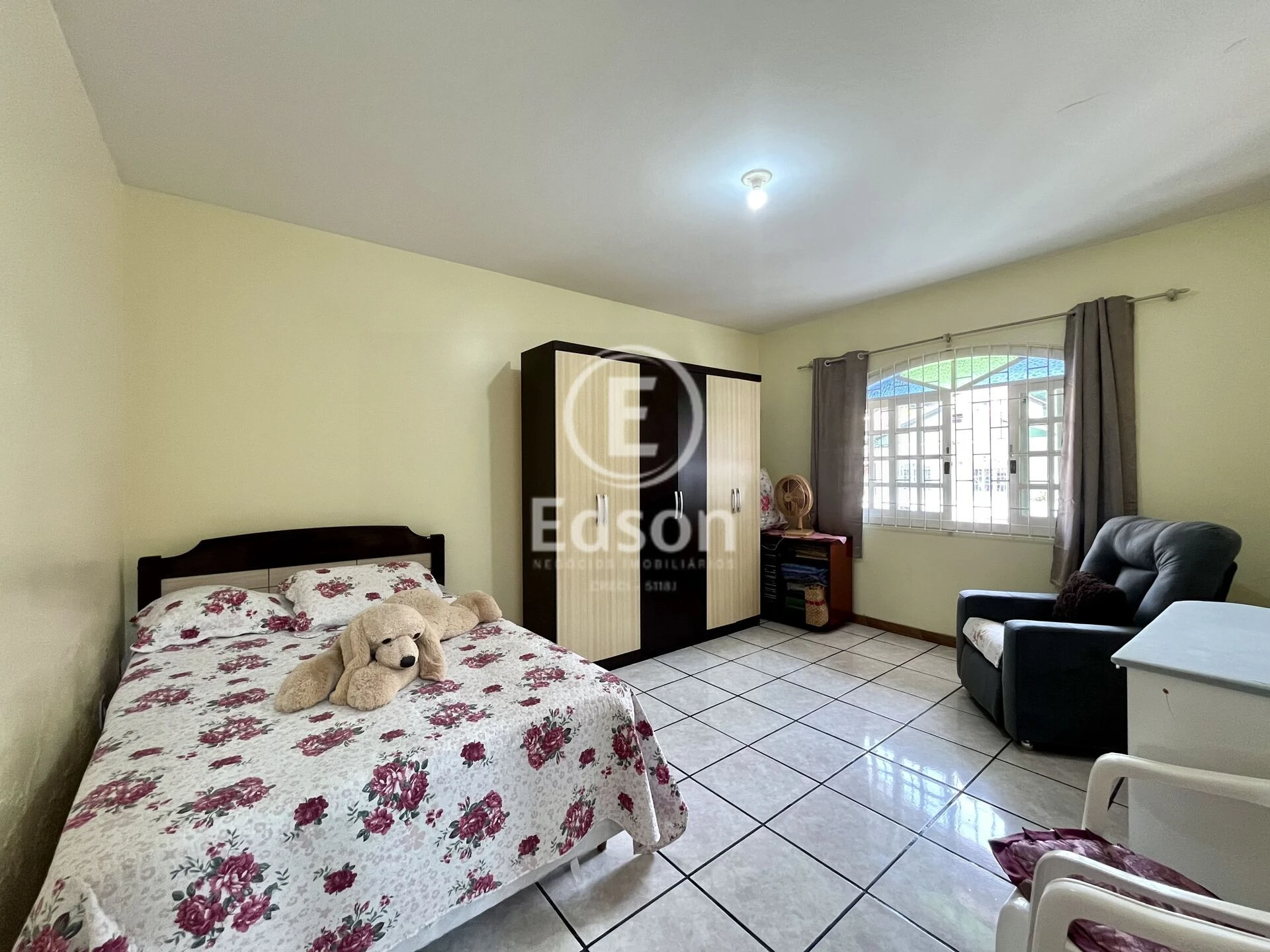 Casa em Fazenda Santo Antônio, São José. 5 quartos, 280m². Imagem 14 de 15