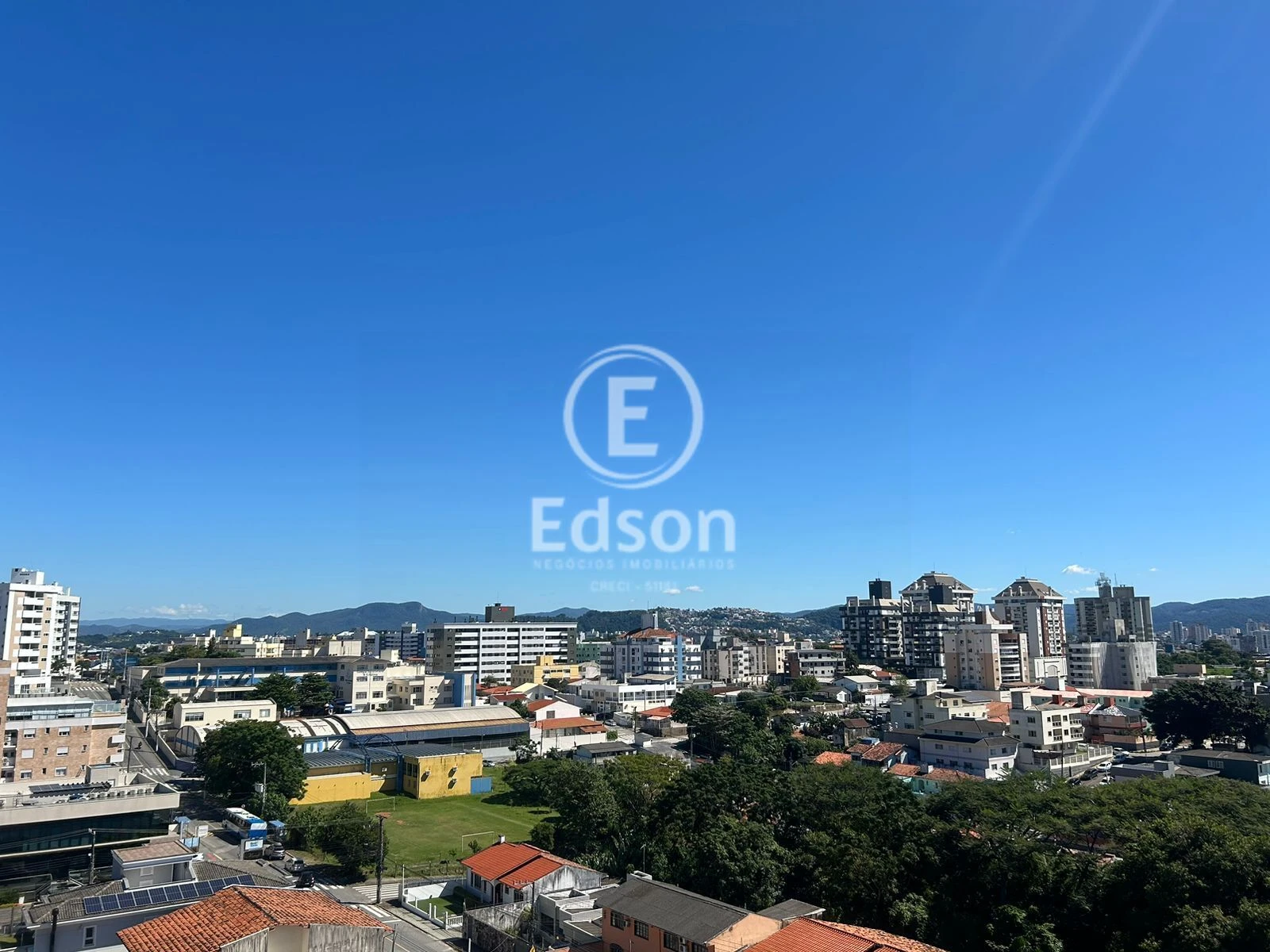 Apartamento em Canto, Florianópolis. 3 quartos, 180m². Imagem 8 de 15