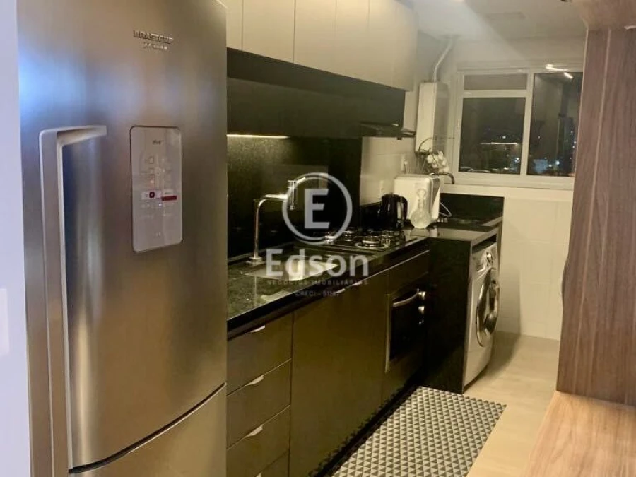 Apartamento em Barreiros, São José. 2 quartos, 74m². Imagem 4 de 12