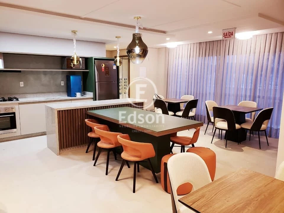 Apartamento em Barreiros, São José. 2 quartos, 74m². Imagem 8 de 12