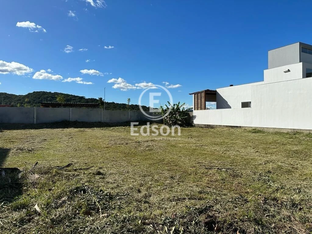 Terreno em Pedra Branca, Palhoça. 0 quartos, 360m². Imagem 1 de 4